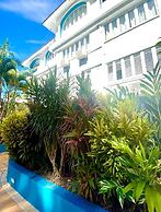 BeachView Apartments at Villa Paradiso