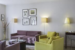 Best Western Rives de Paris La Defense