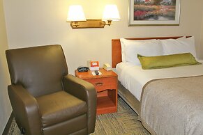Candlewood Suites - Syracuse Airport by IHG