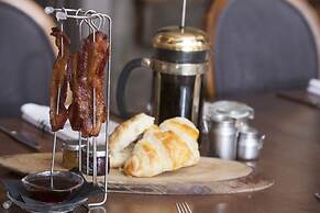 Old Stone Inn Boutique Hotel