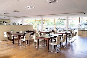Garner Hotel Munich - Messe by IHG