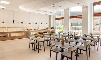 Hotel ILUNION Valencia 3