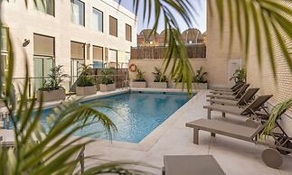Hotel ILUNION Valencia 3
