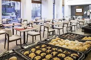 Hotel ILUNION Valencia 3