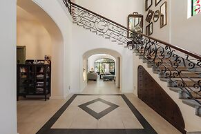 Villa Ganz Boutique Hotel