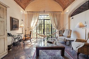 Villa Ganz Boutique Hotel