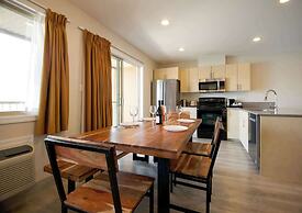 Coast Osoyoos Beach Hotel