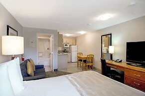 Coast Osoyoos Beach Hotel