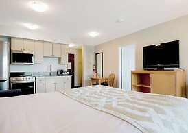 Coast Osoyoos Beach Hotel