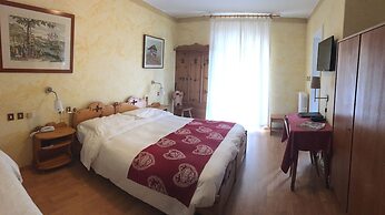 Hotel Meublé Villa Neve
