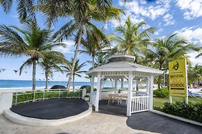 Viva Tangerine by Wyndham, A Trademark All Inclusive