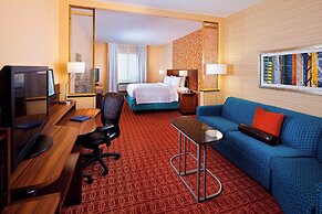 Fairfield Inn & Suites by Marriott Houston Hobby Airport.