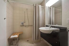 Park Inn by Radisson, Lakewood