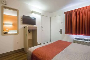 Park Inn by Radisson, Lakewood