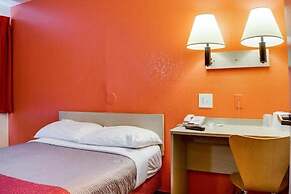 Motel 6 Kelso - Mt. St. Helens