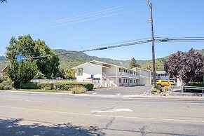 Motel 6 Ukiah, CA