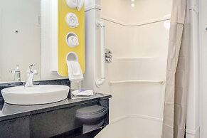 Motel 6 Portland, OR - Central