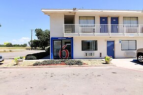 Motel 6 Abilene, TX