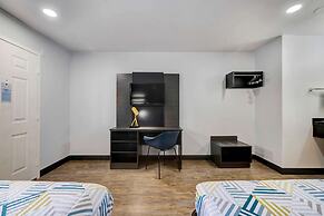 Motel 6 Denton, TX - UNT