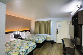 Motel 6 Sacramento, CA - Central