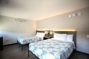 Motel 6 Sacramento, CA - Central