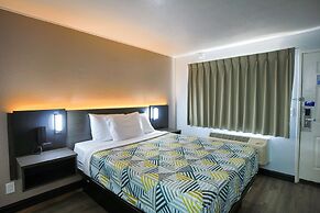 Motel 6 Sacramento, CA - Central