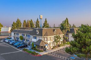 Motel 6 Merced, CA - North