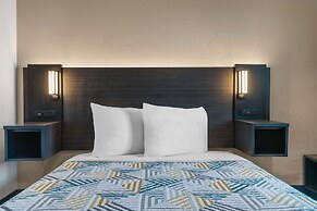 Motel 6 Merced, CA - North