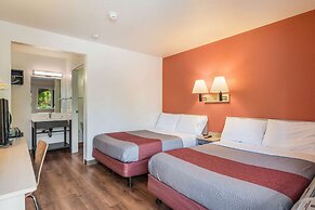 Motel 6 Rohnert Park, CA