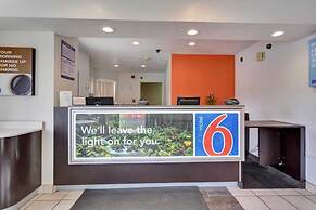 Motel 6 Rohnert Park, CA