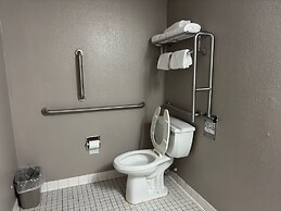 Motel 6 Enfield, CT - Hartford