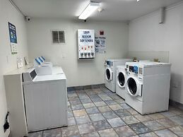 Motel 6 Enfield, CT - Hartford