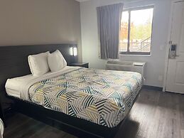 Motel 6 Enfield, CT - Hartford