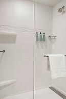 Residence Inn by Marriott Milwaukee Brookfield at Poplar Creek