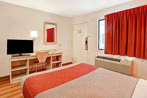 Motel 6 Fremont, CA - North