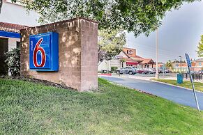 Motel 6 Pinole, CA