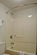 Motel 6 Chicopee, MA - Springfield