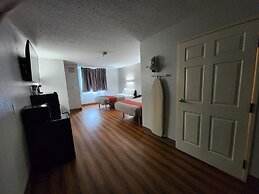 Motel 6 Biloxi, MS - Beach