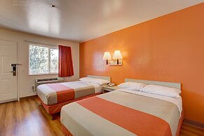 Motel 6 Westminster, CA - North
