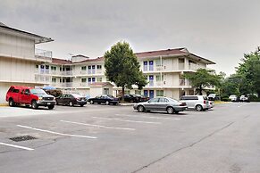 Motel 6 Linthicum Heights, MD - BWI Airport