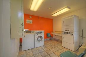 Motel 6 San Antonio, TX - Fiesta