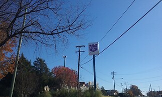 Knights Inn Burlington, NC