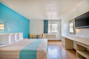 Motel 6 Georgetown, KY - Lexington North