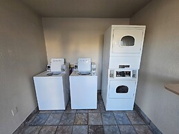 Days Inn by Wyndham Wichita Falls