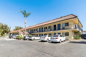 Motel 6 Riverside, CA - UCR East