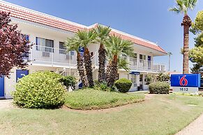 Motel 6 Tempe, AZ - Scottsdale South