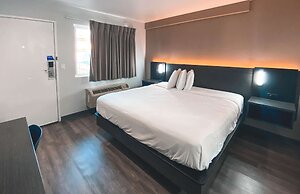 Motel 6 West Sacramento, CA