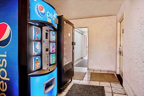 Motel 6 Salem, OR