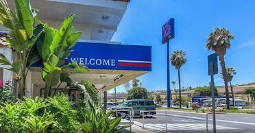 Motel 6 Pomona, CA - Los Angeles