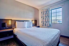 Motel 6 Kingman, AZ - Route 66 East